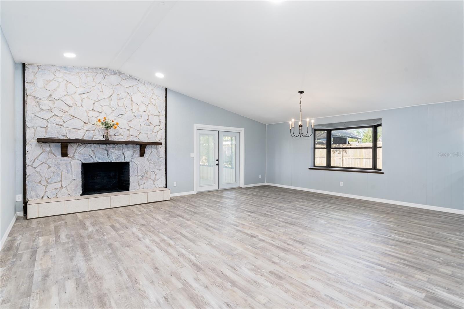 2521 CORAL WAY, LAKELAND, FL, 33801