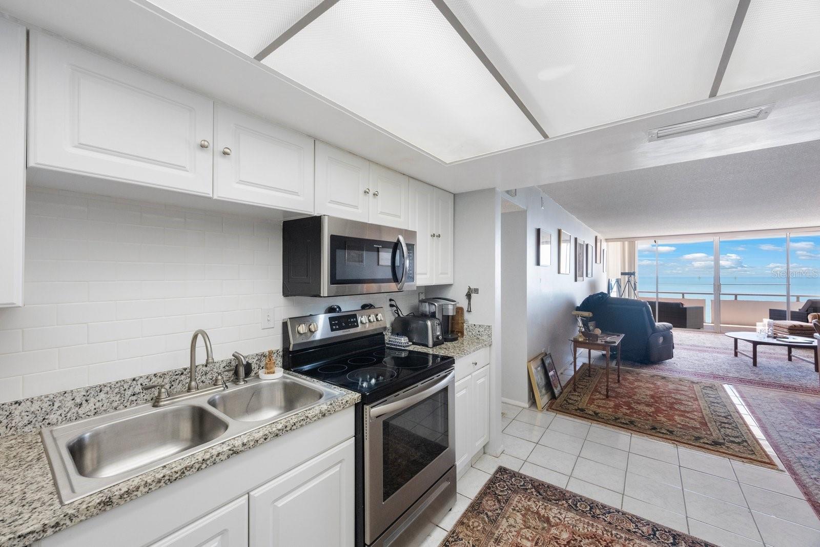 17920 GULF BLVD #1103, REDINGTON SHORES, FL, 33708