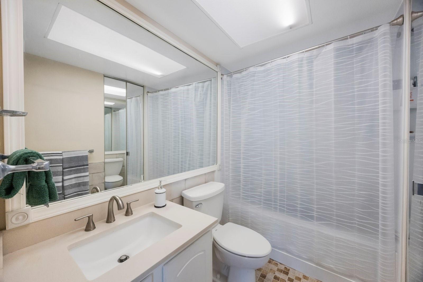 17920 GULF BLVD #1103, REDINGTON SHORES, FL, 33708
