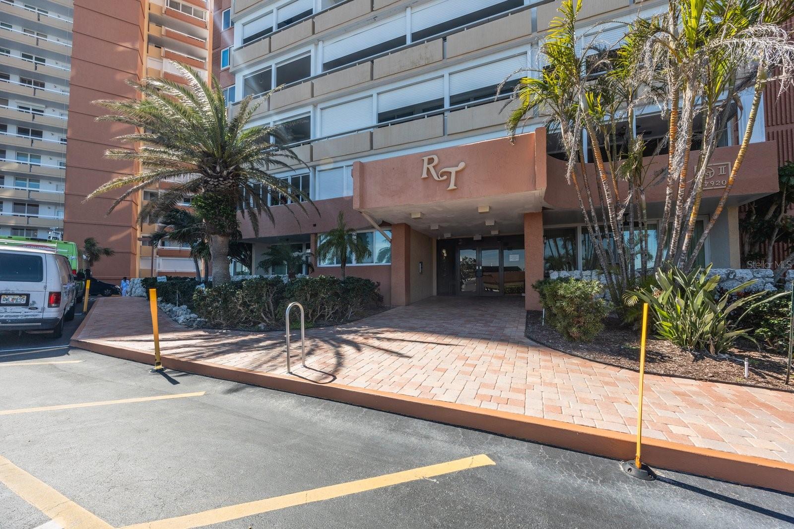 17920 GULF BLVD #1103, REDINGTON SHORES, FL, 33708