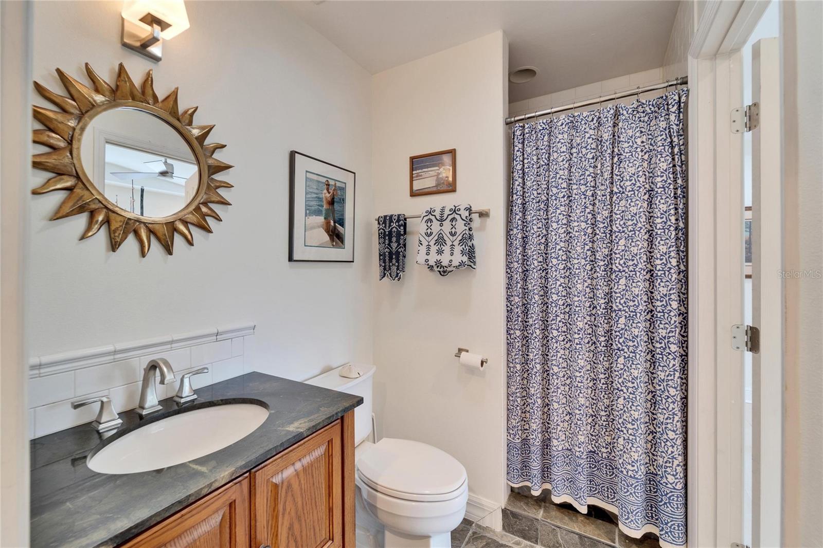 547 SUWANEE CIR, TAMPA, FL, 33606