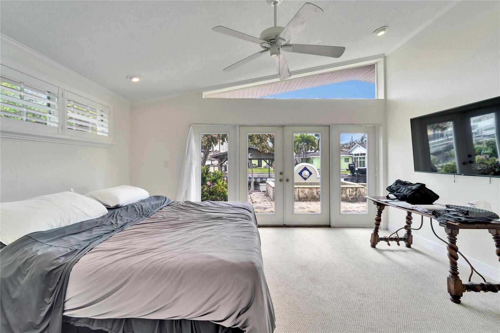 547 SUWANEE CIR, TAMPA, FL, 33606