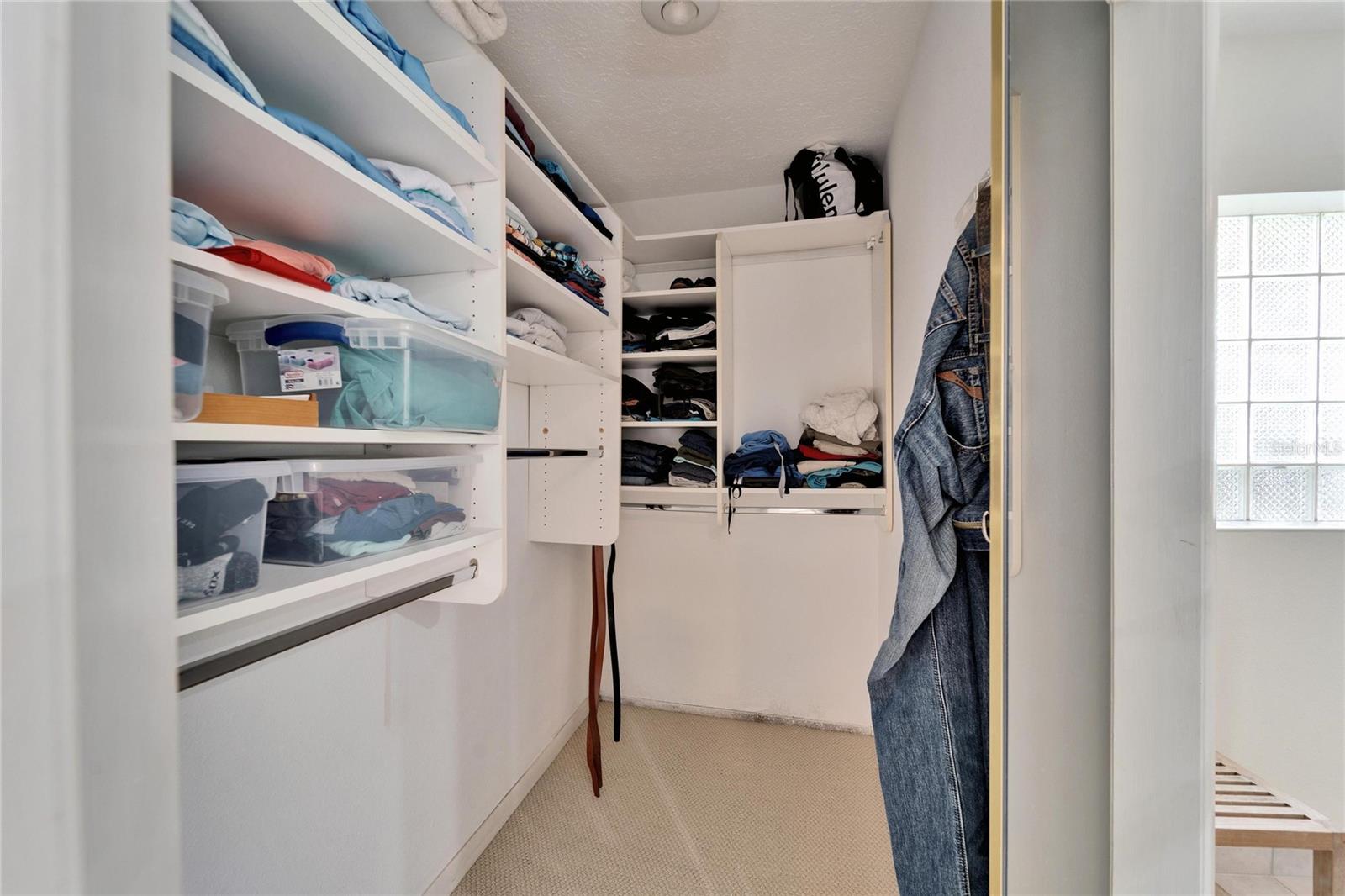 547 SUWANEE CIR, TAMPA, FL, 33606