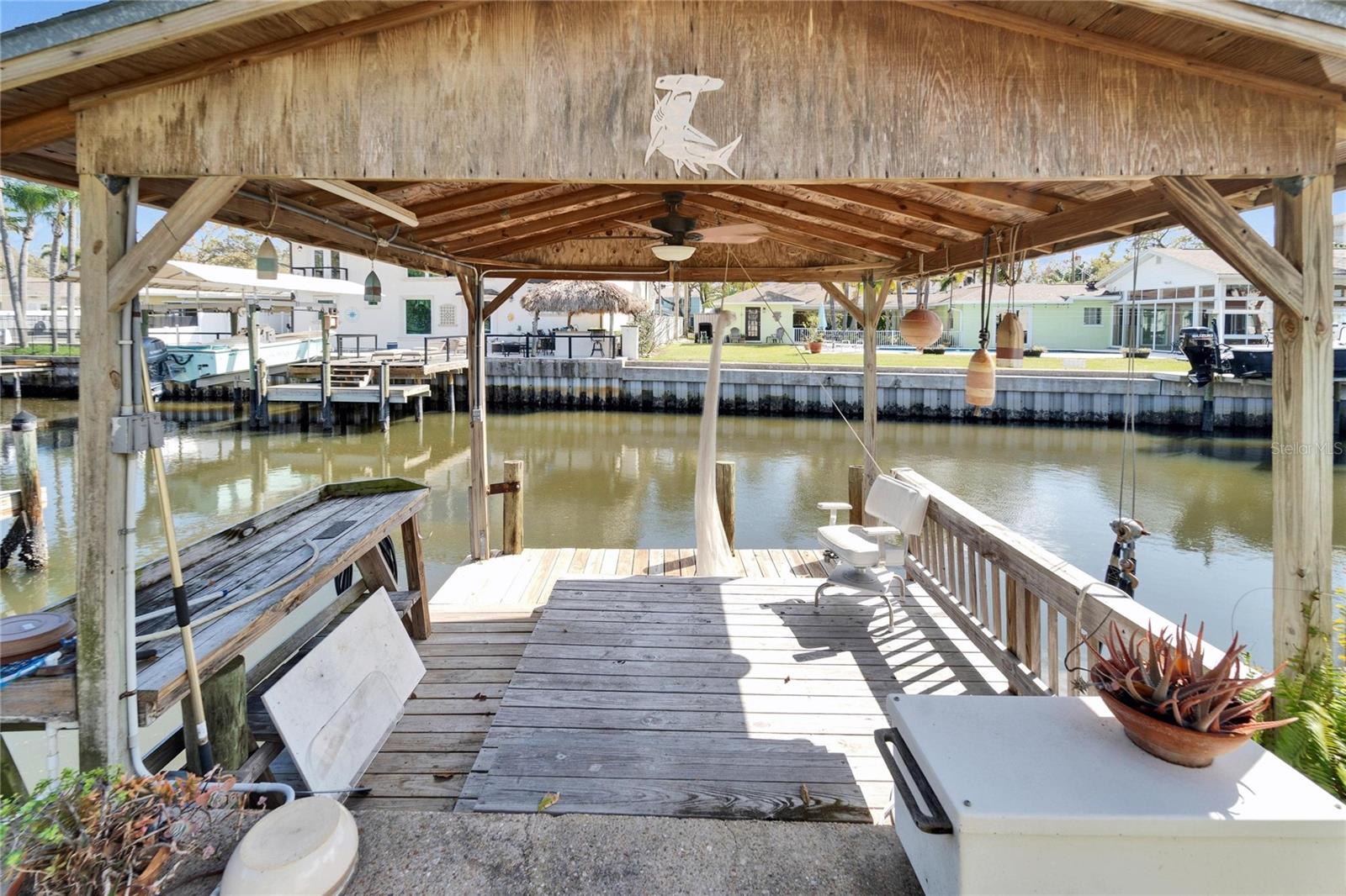 547 SUWANEE CIR, TAMPA, FL, 33606