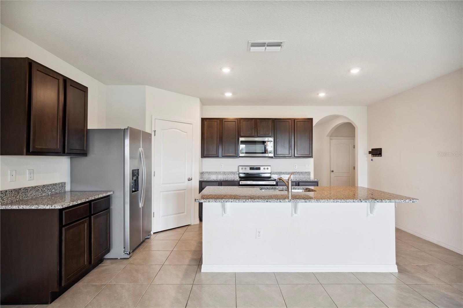 2759 GRANDBURY GROVE RD, LAKELAND, FL, 33811