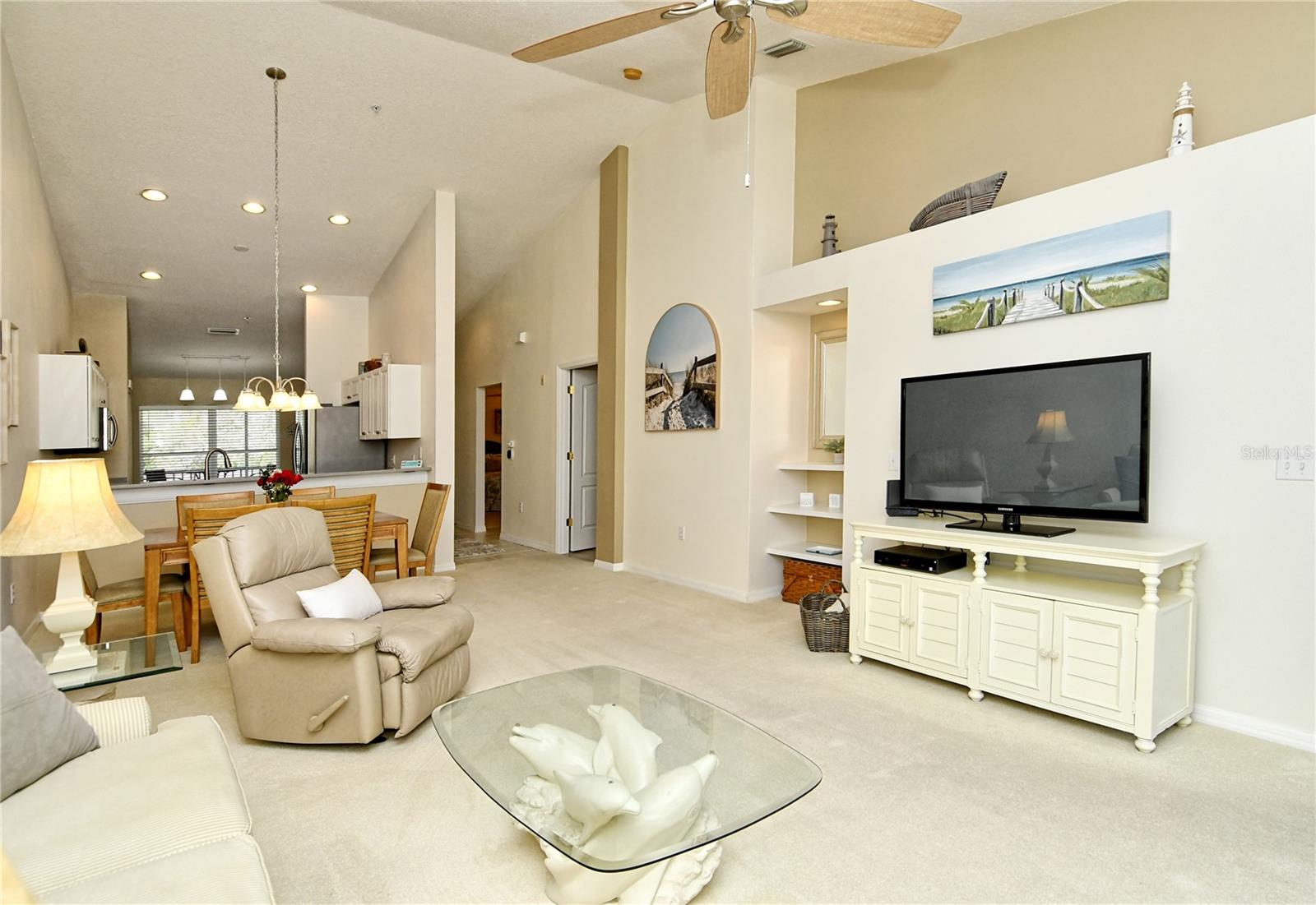 A4641046 Property Photo