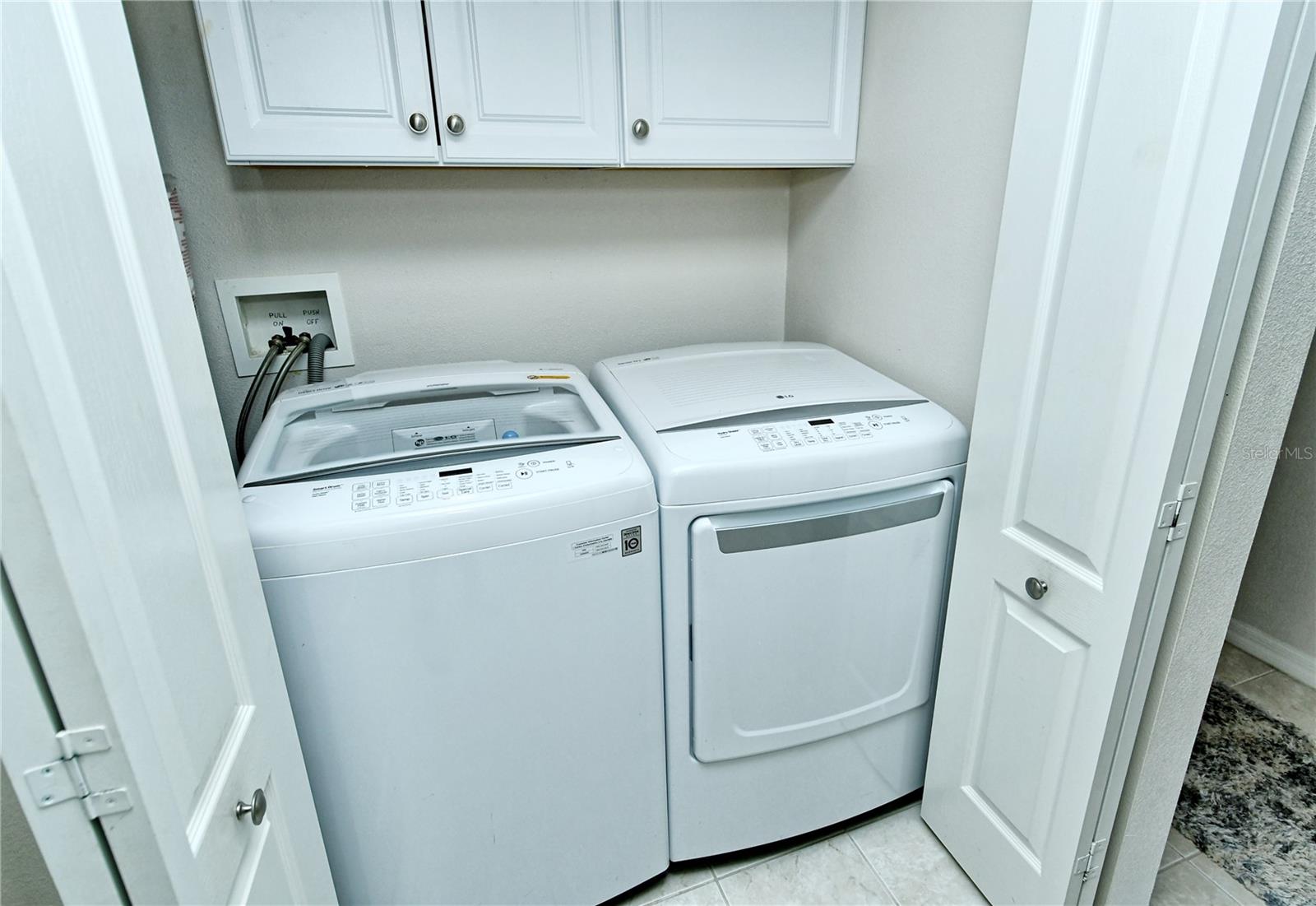 A4641046 Property Photo