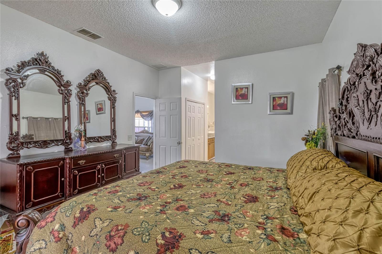 372 AYLESBURY CT, KISSIMMEE, FL, 34758