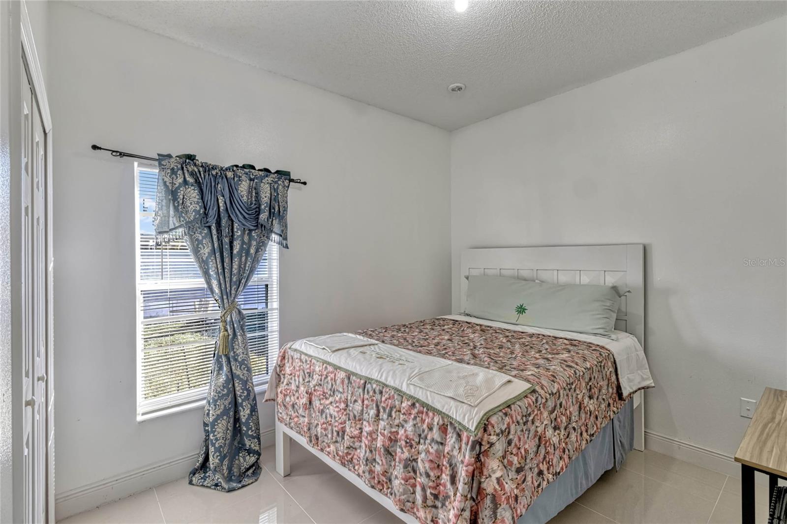 372 AYLESBURY CT, KISSIMMEE, FL, 34758