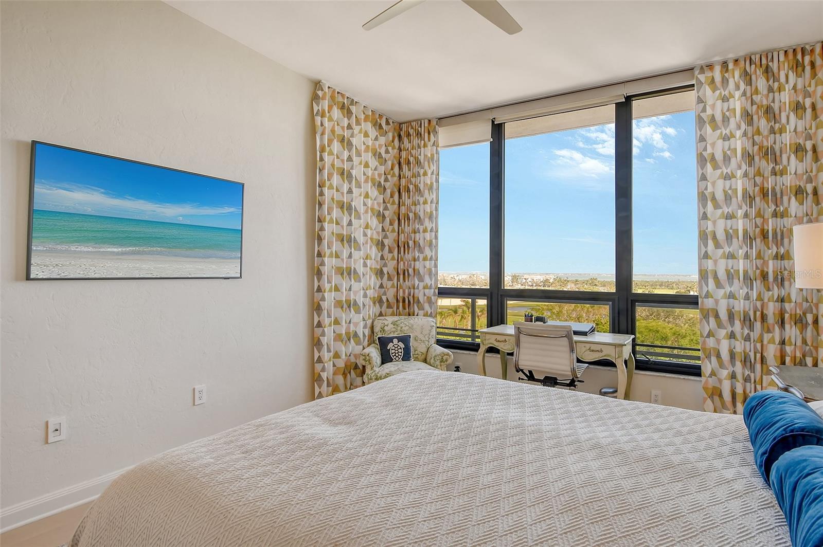 415 L AMBIANCE DR #D606, LONGBOAT KEY, FL, 34228
