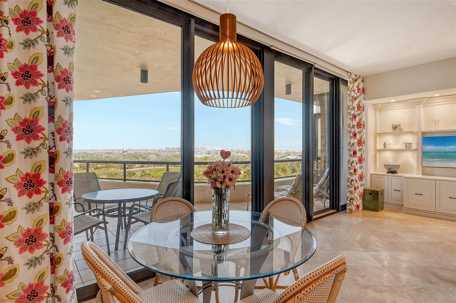 415 L AMBIANCE DR #D606, LONGBOAT KEY, FL, 34228