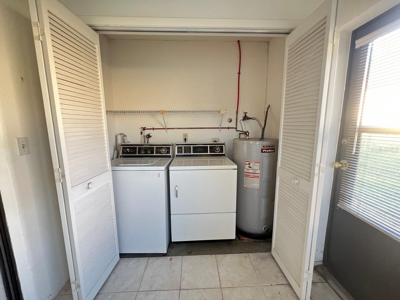 W7872601 Property Photo