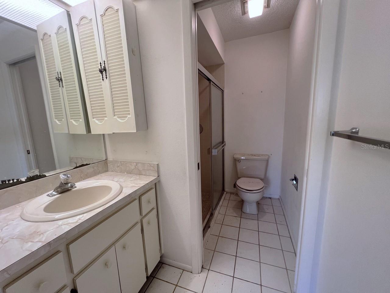 W7872601 Property Photo