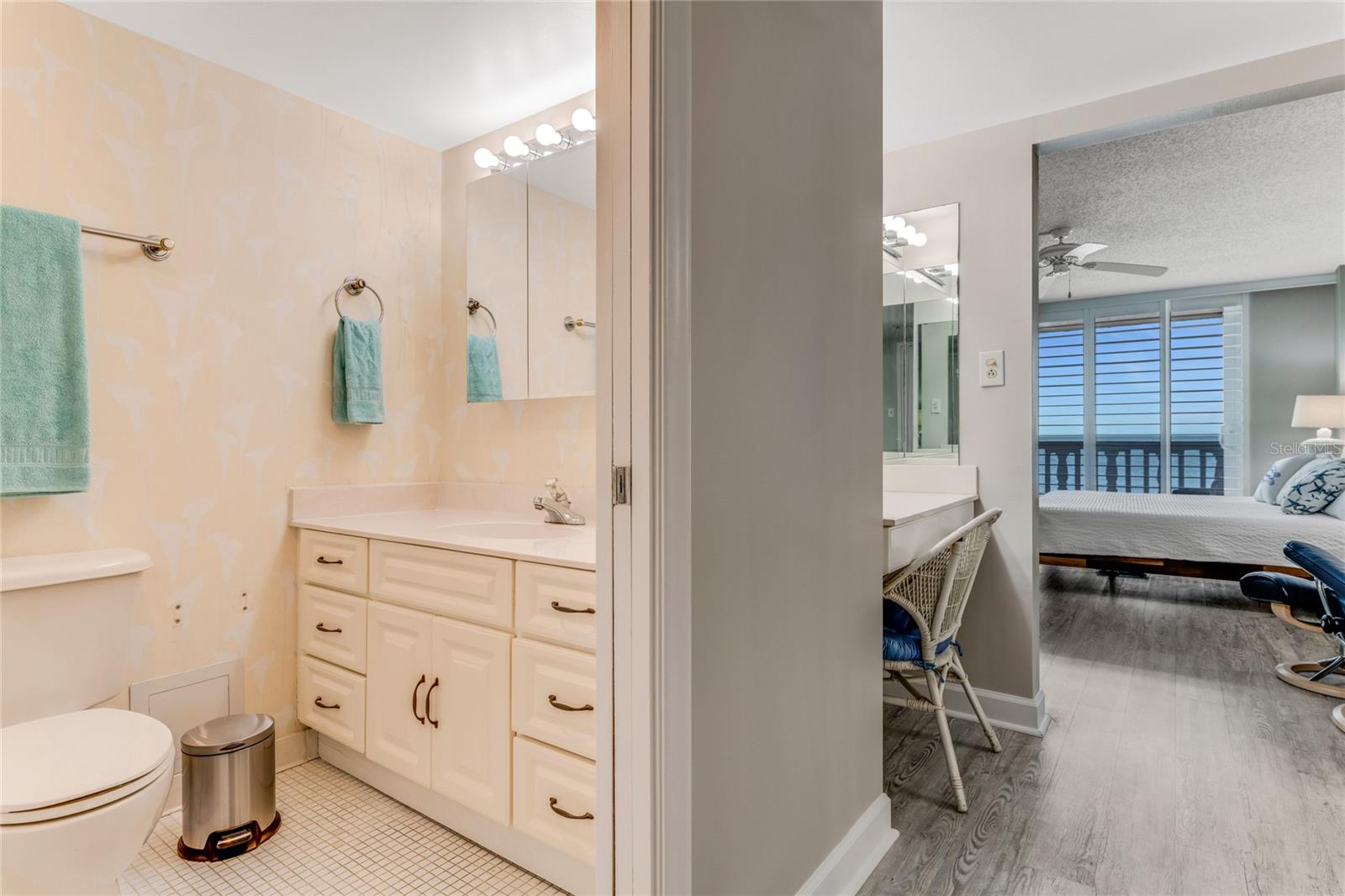 1575 OCEAN SHORE BLVD #306, ORMOND BEACH, FL, 32176