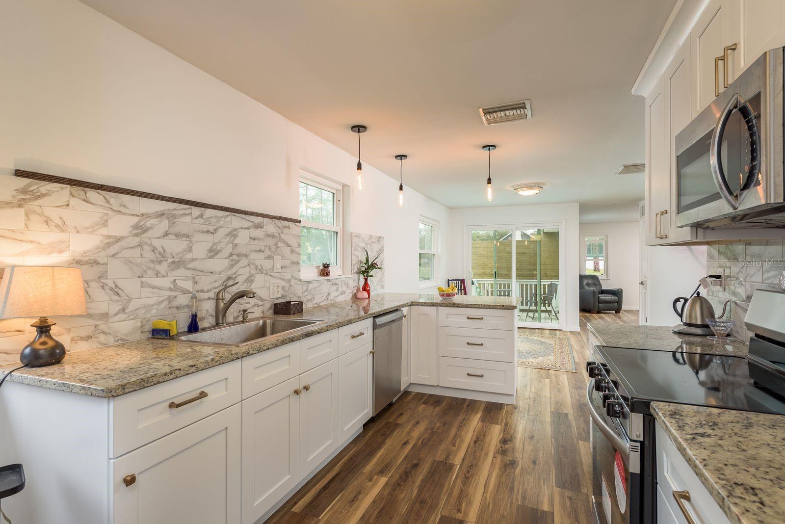 1777 APACHE TRL, CLEARWATER, FL, 33755