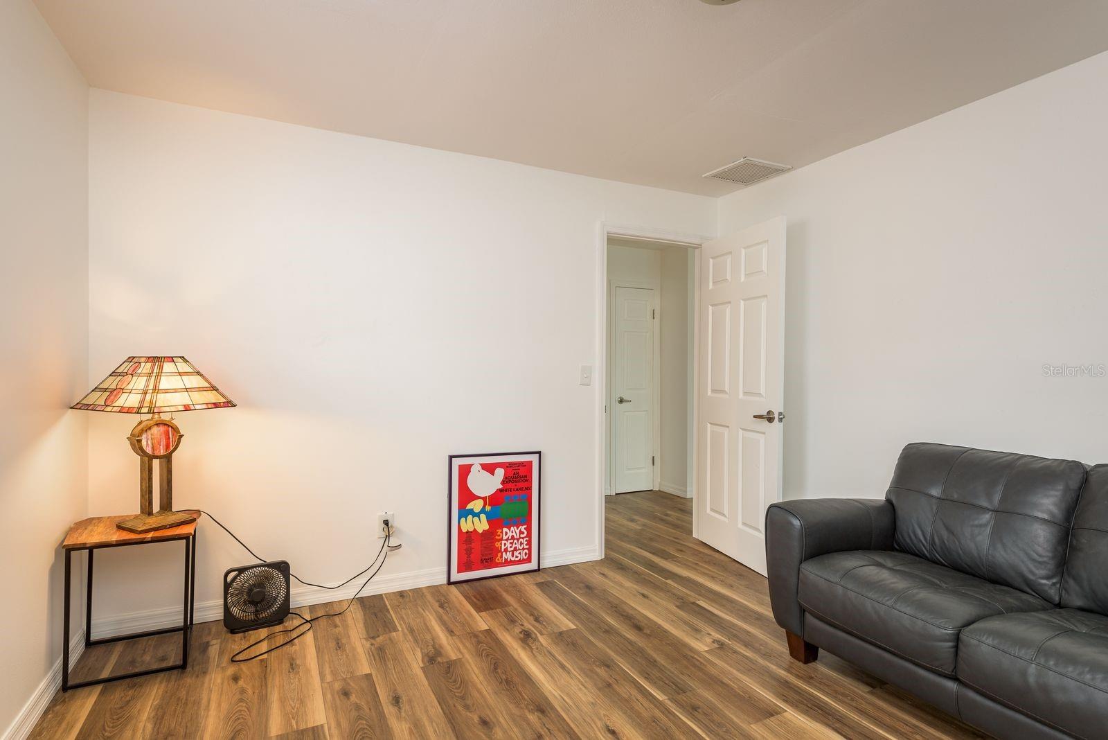 1777 APACHE TRL, CLEARWATER, FL, 33755