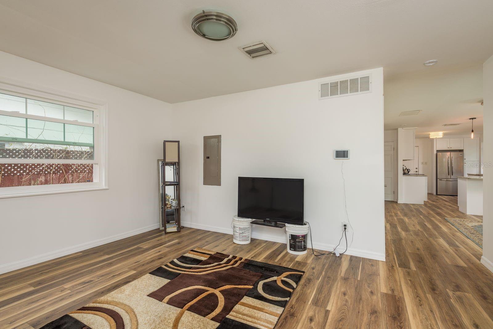 1777 APACHE TRL, CLEARWATER, FL, 33755