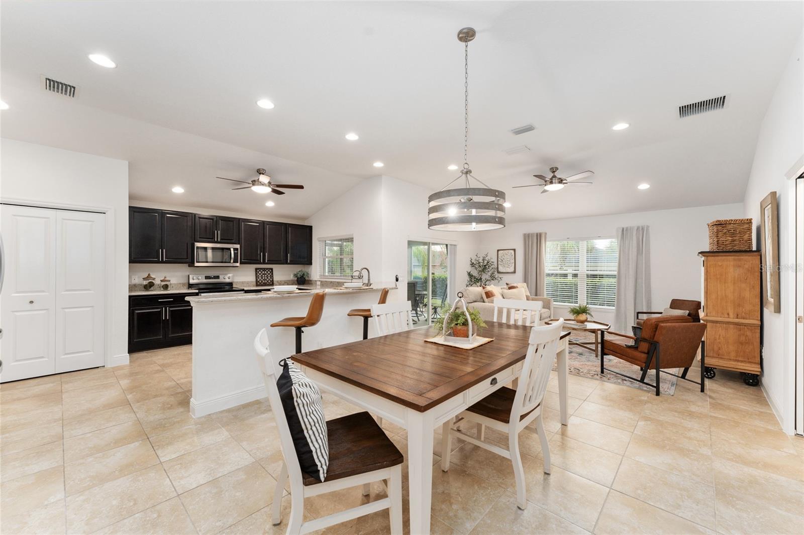 10396 SILVER MAPLE AVE, OXFORD, FL, 34484