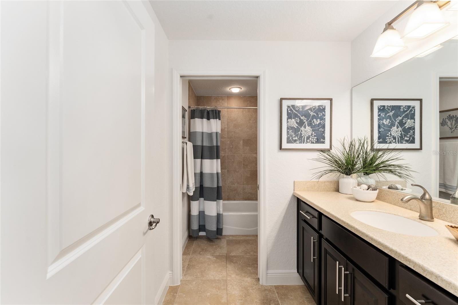 10396 SILVER MAPLE AVE, OXFORD, FL, 34484