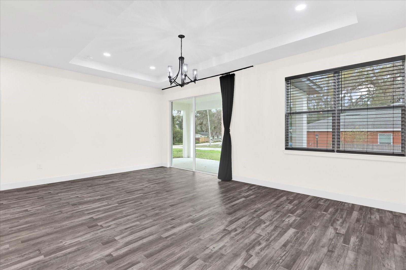 26 S THOMPSON RD, APOPKA, FL, 32703