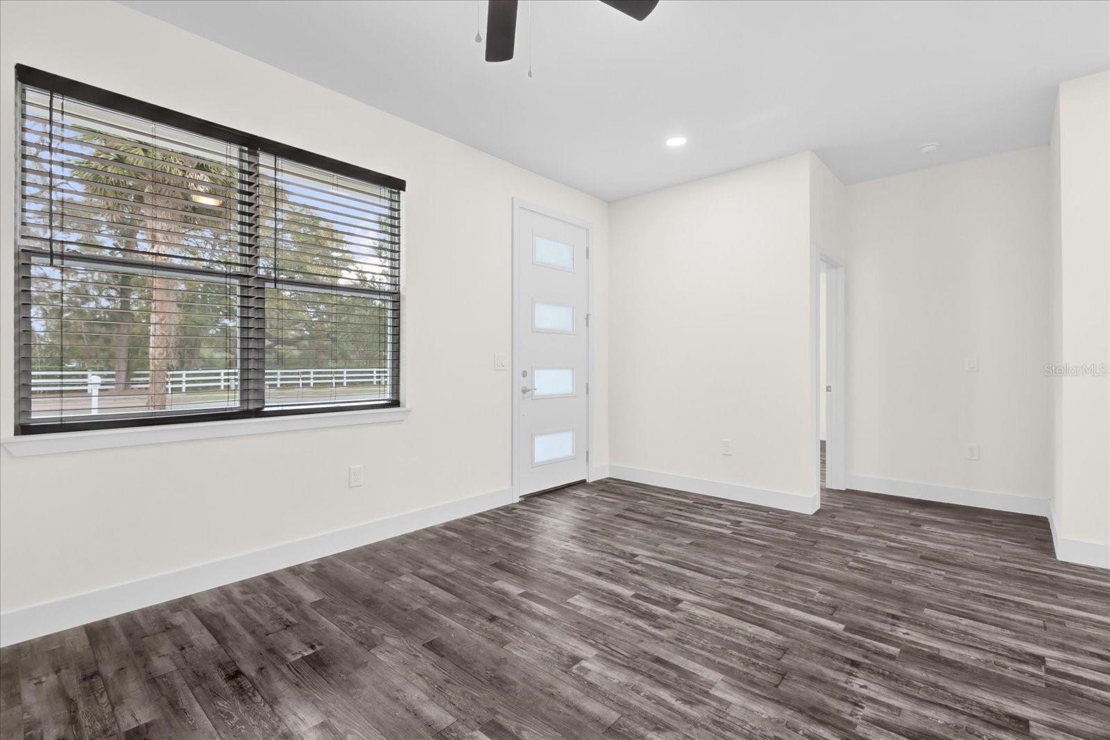 26 S THOMPSON RD, APOPKA, FL, 32703