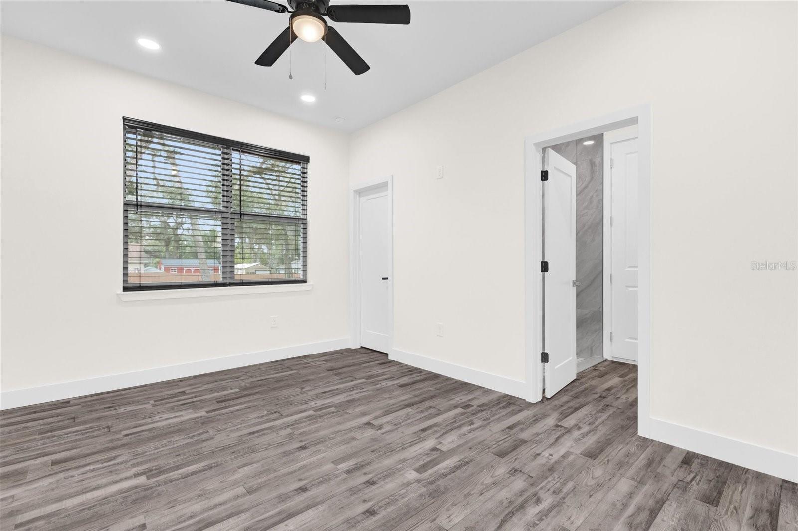 26 S THOMPSON RD, APOPKA, FL, 32703