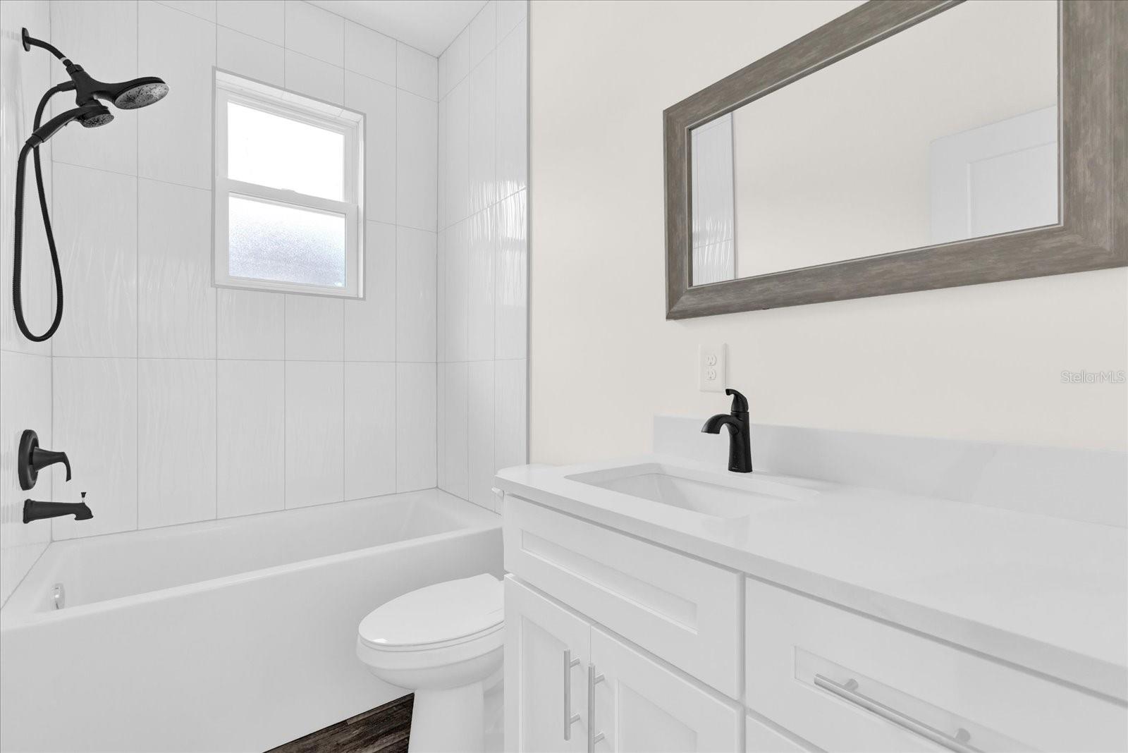 26 S THOMPSON RD, APOPKA, FL, 32703