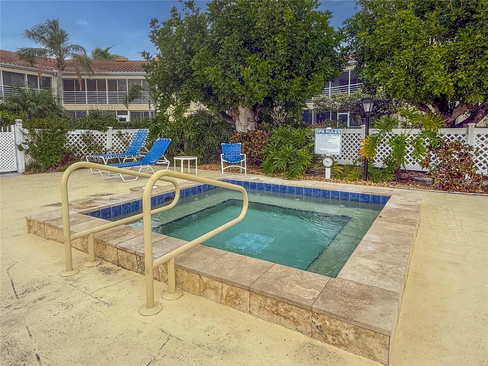 6101 34TH ST W #33D, BRADENTON, FL, 34210