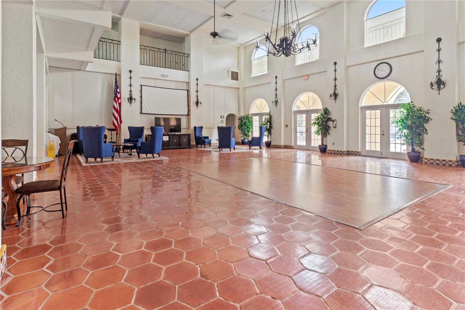 6101 34TH ST W #33D, BRADENTON, FL, 34210