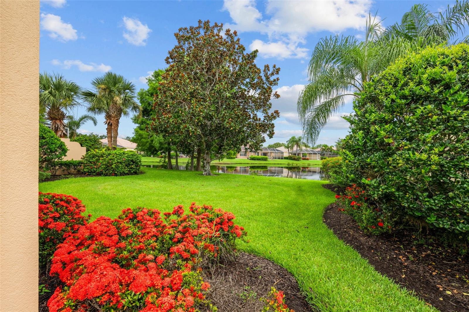 A4641083 Property Photo