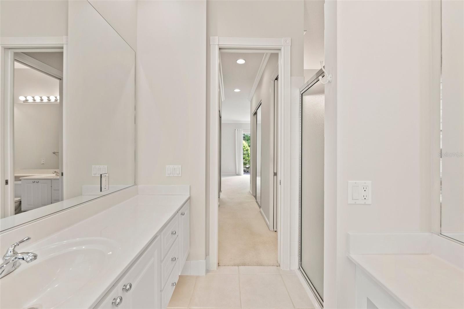 A4641083 Property Photo