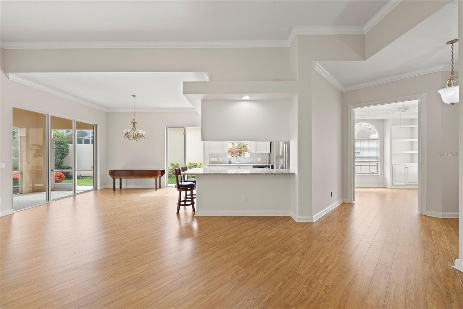 A4641083 Property Photo