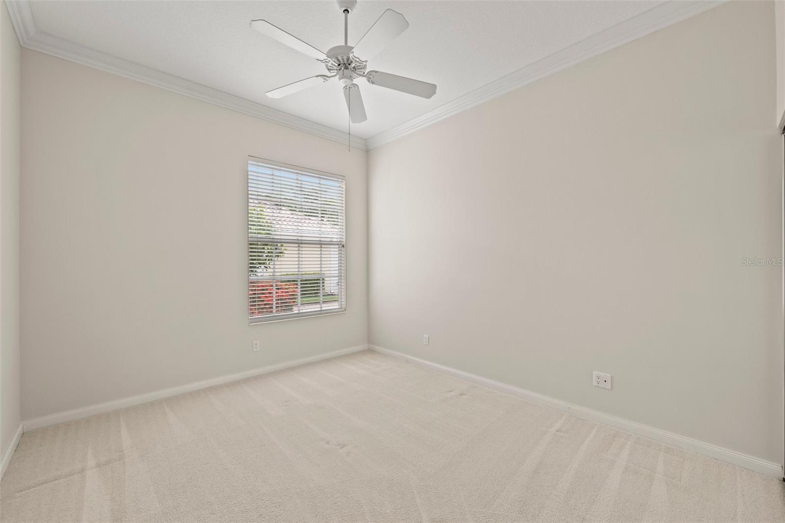 A4641083 Property Photo