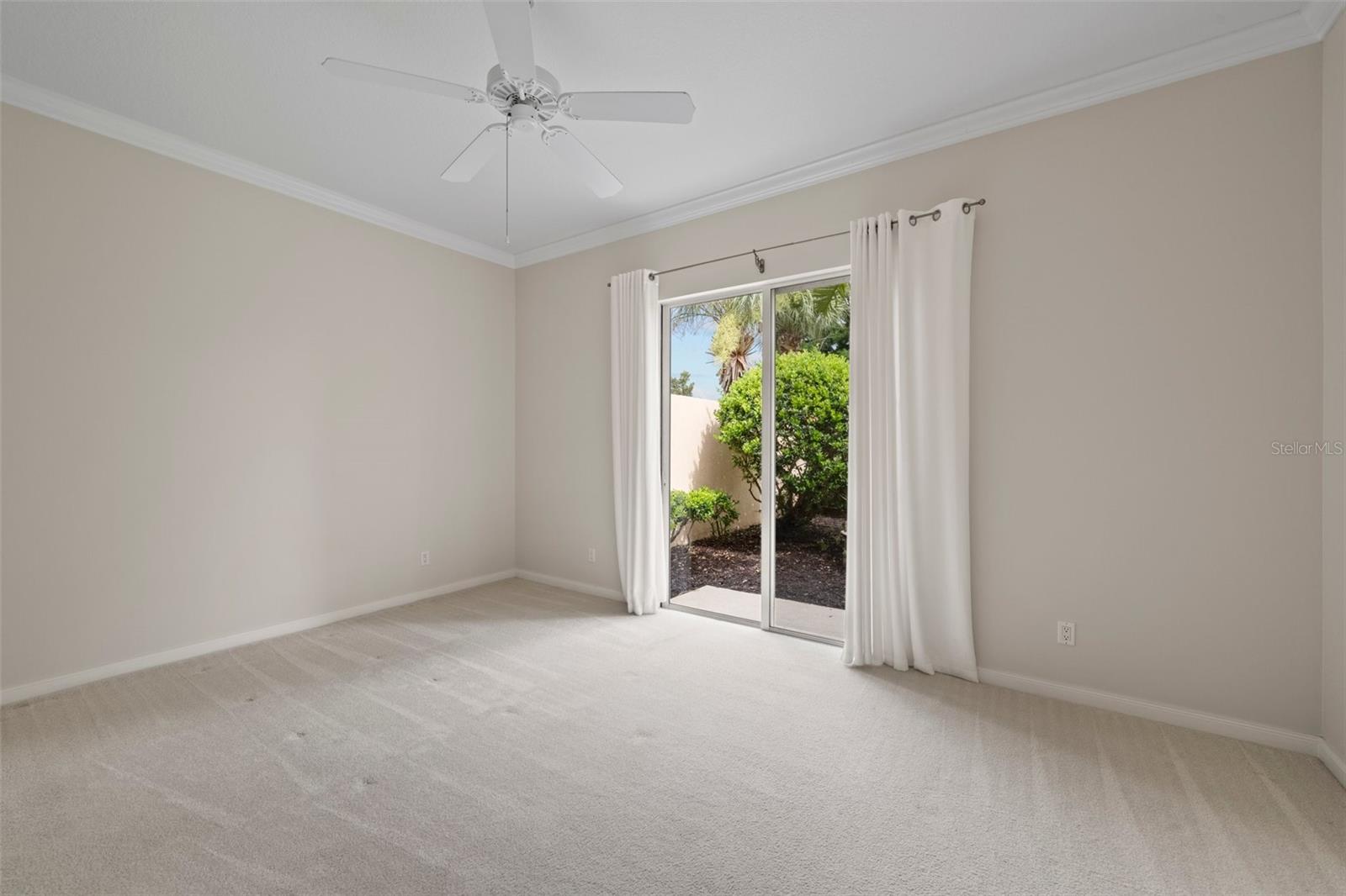 A4641083 Property Photo