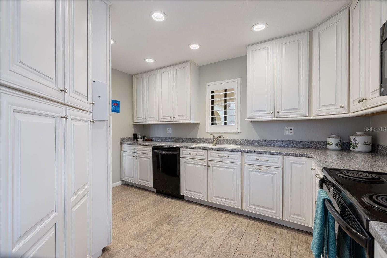 822 CAPRI ISLES BLVD #210, VENICE, FL, 34292