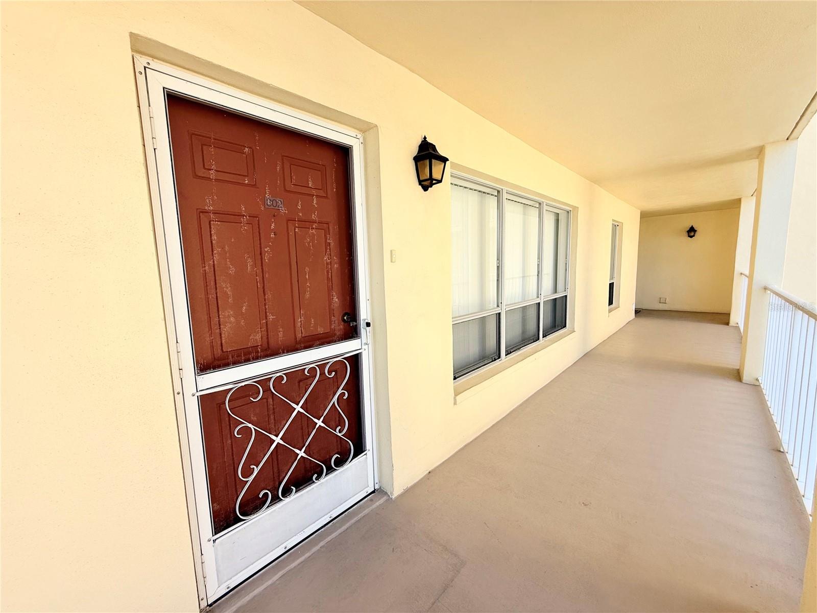 9000 COMMODORE DR #302, SEMINOLE, FL, 33776