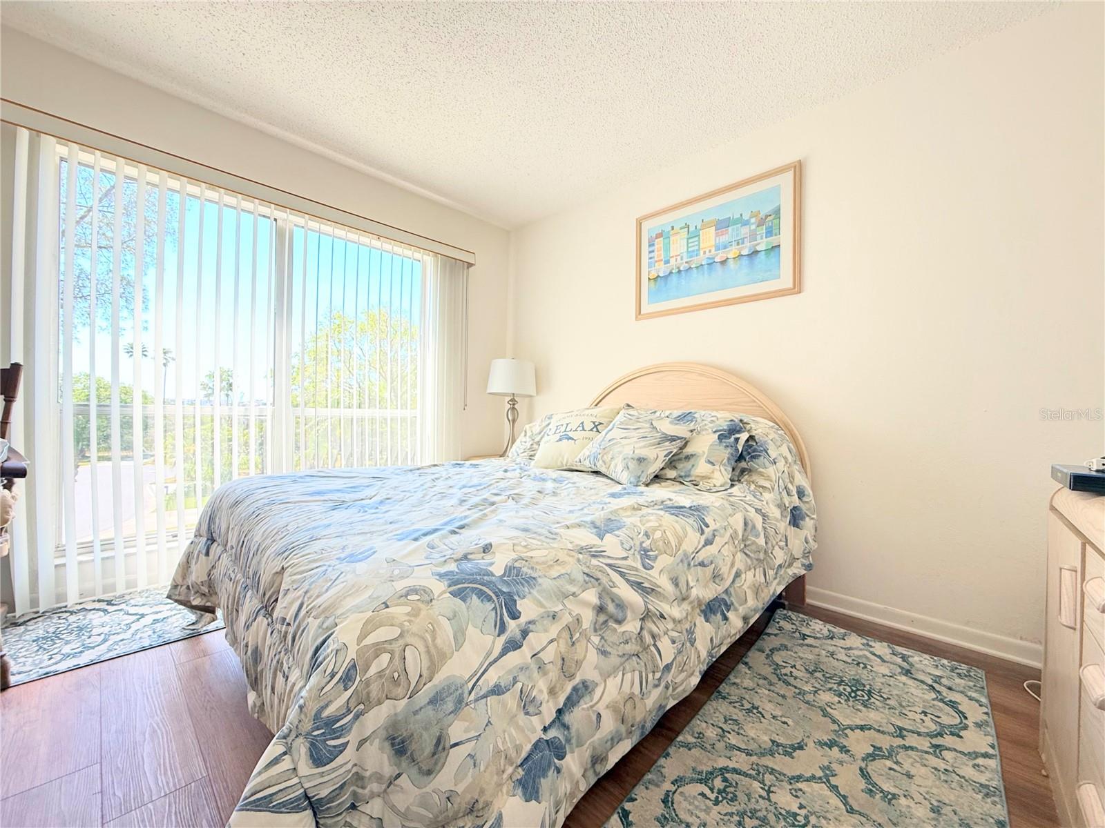 9000 COMMODORE DR #302, SEMINOLE, FL, 33776