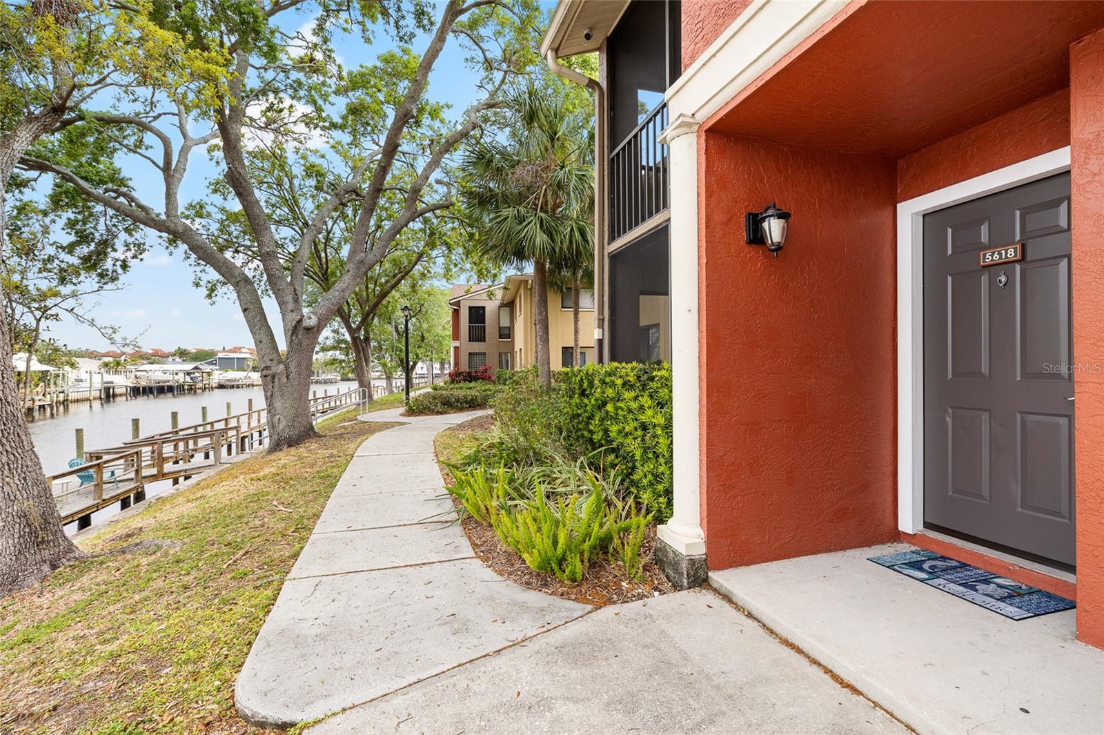 5618 BAYWATER DR #5618, TAMPA, FL, 33615