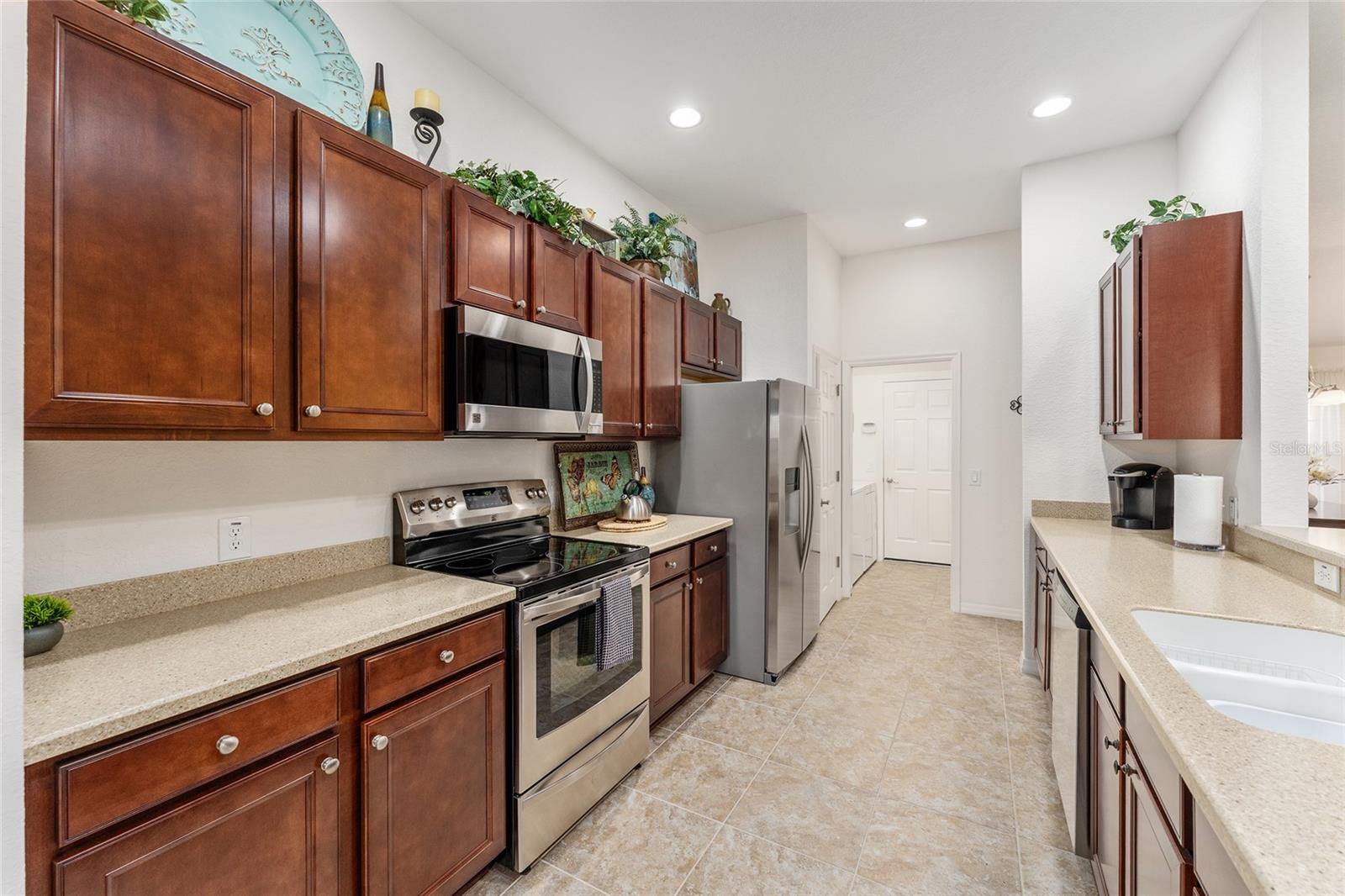 10105 KETCH KAY LN, OXFORD, FL, 34484