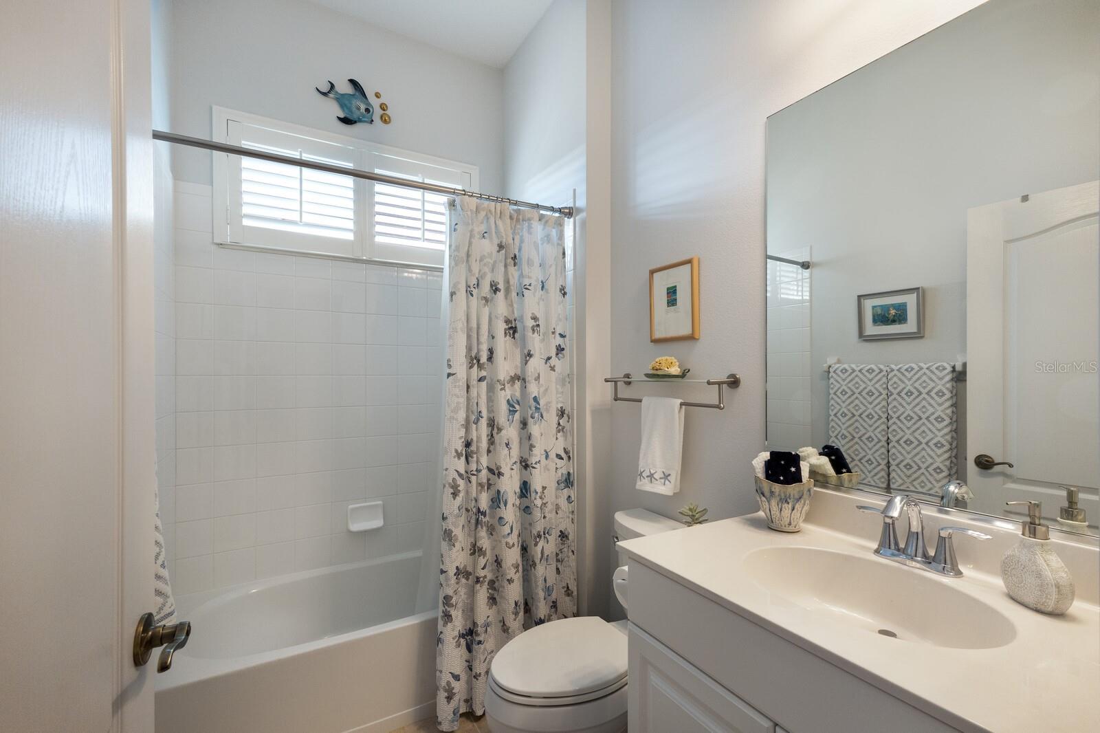 8803 18TH AVE NW, BRADENTON, FL, 34209