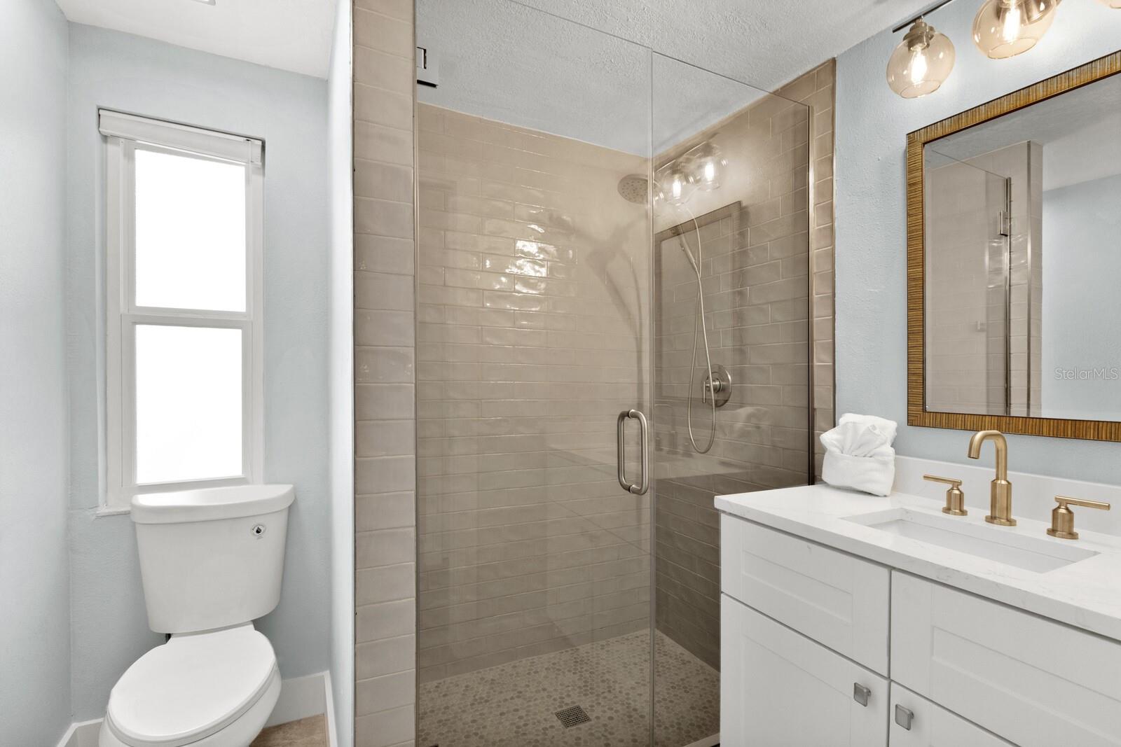 6201 HOLMES BLVD, HOLMES BEACH, FL, 34217