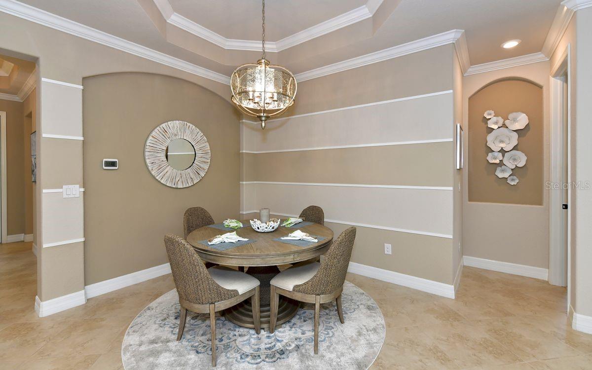5930 CESSNA RUN, BRADENTON, FL, 34211