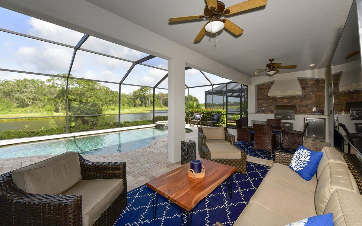 5930 CESSNA RUN, BRADENTON, FL, 34211