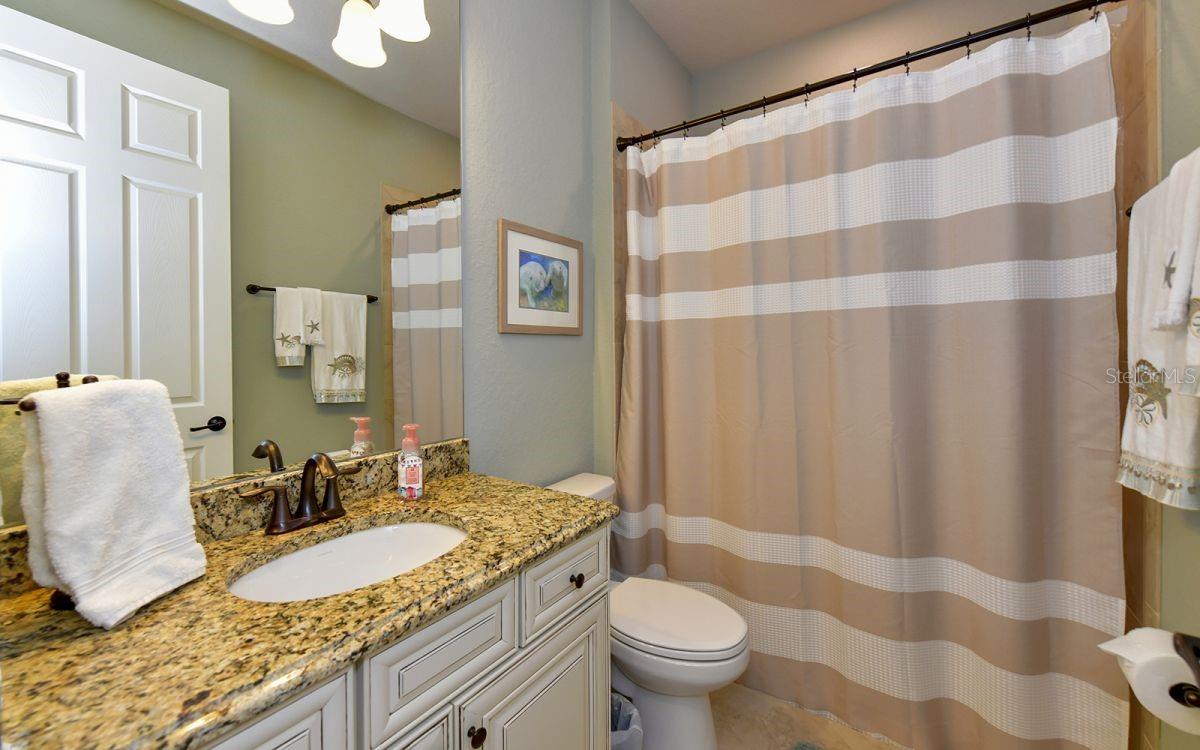 5930 CESSNA RUN, BRADENTON, FL, 34211