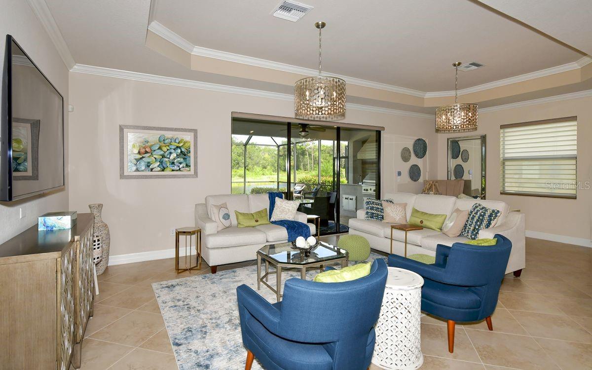 5930 CESSNA RUN, BRADENTON, FL, 34211