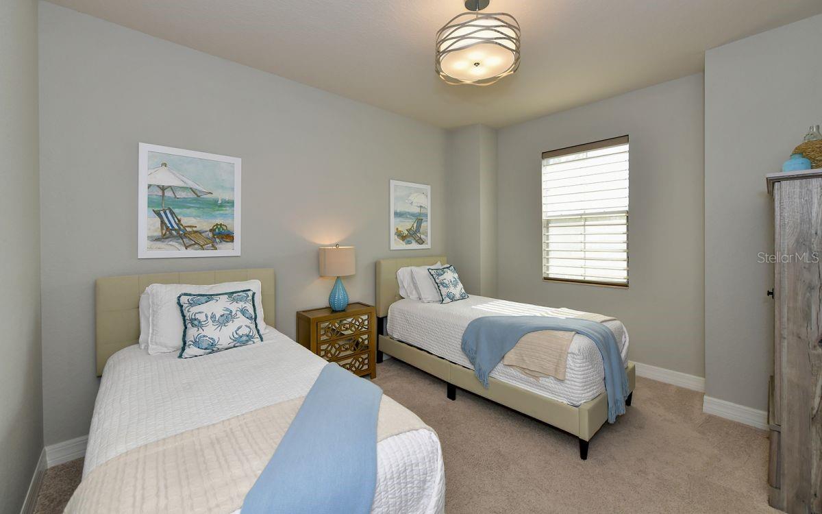5930 CESSNA RUN, BRADENTON, FL, 34211