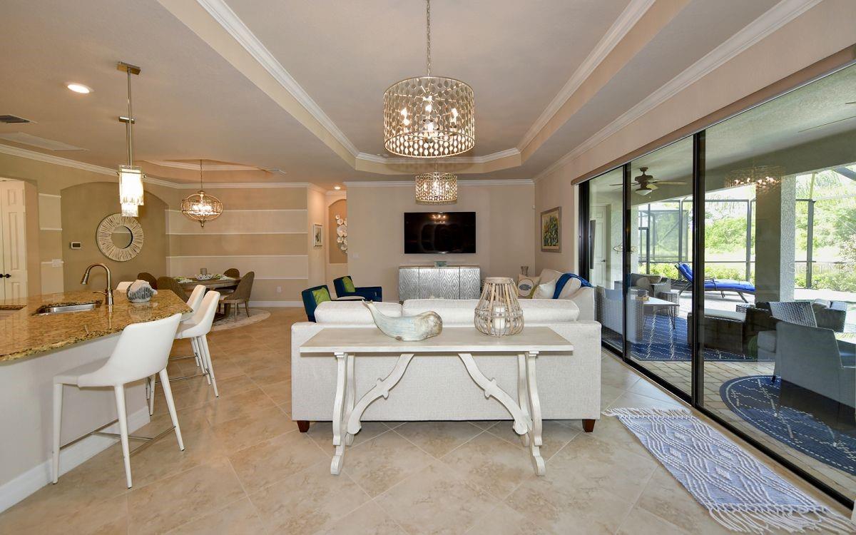 5930 CESSNA RUN, BRADENTON, FL, 34211