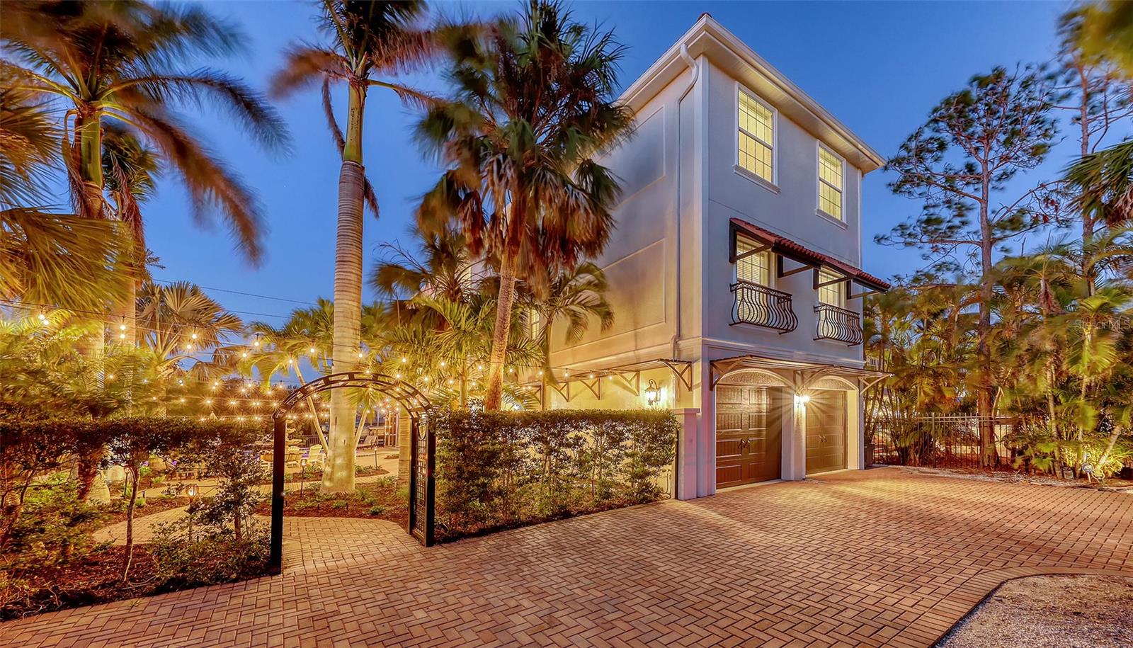601 AVENIDA DE MAYO, SARASOTA, FL, 34242