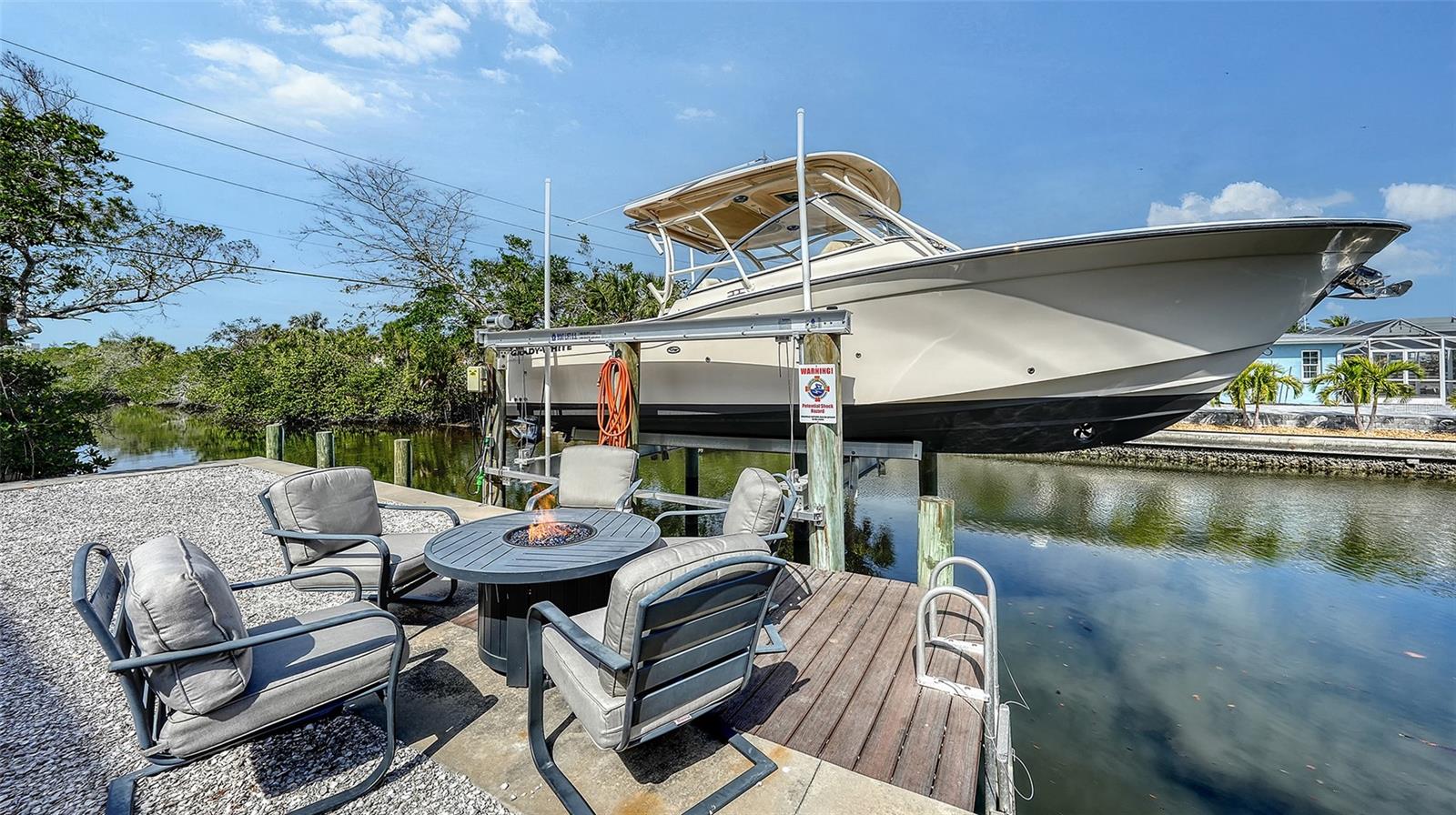 601 AVENIDA DE MAYO, SARASOTA, FL, 34242