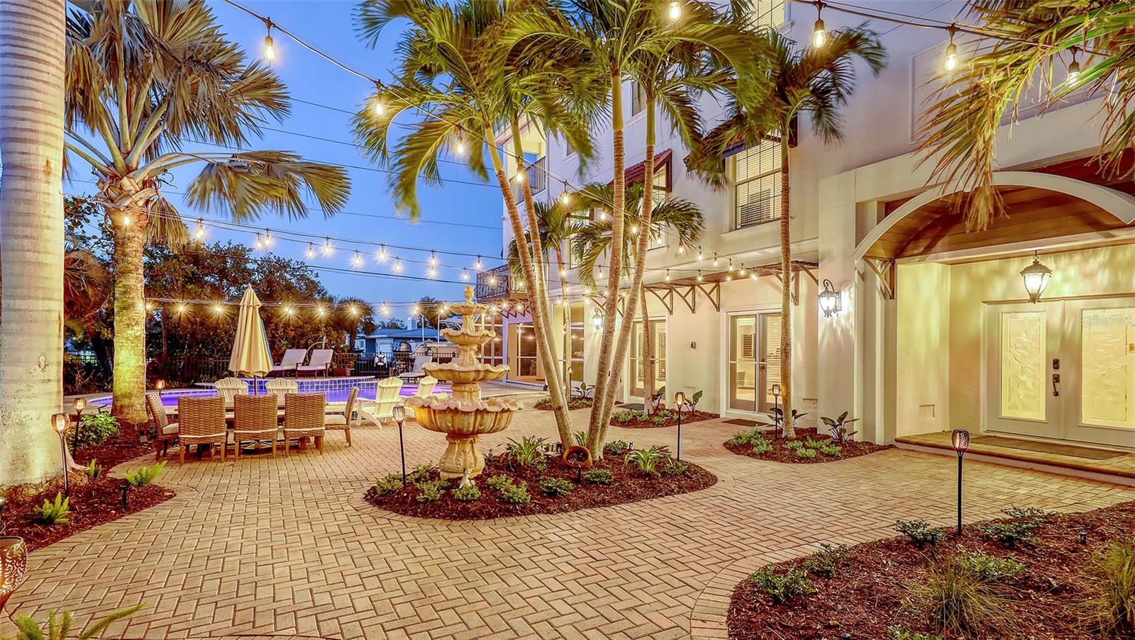 601 AVENIDA DE MAYO, SARASOTA, FL, 34242